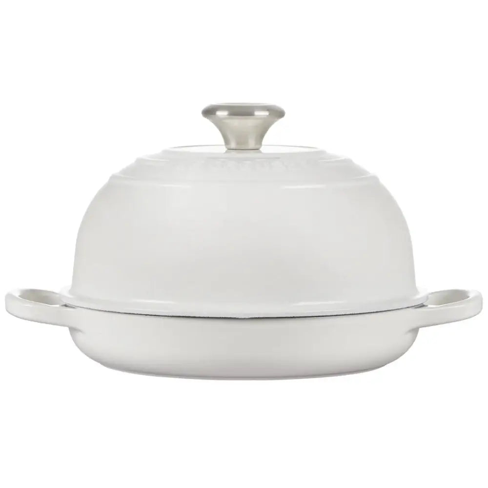 Le Creuset 9.5″ (1.75 qt.) Signature Bread Oven - Bread & Loaf Pans