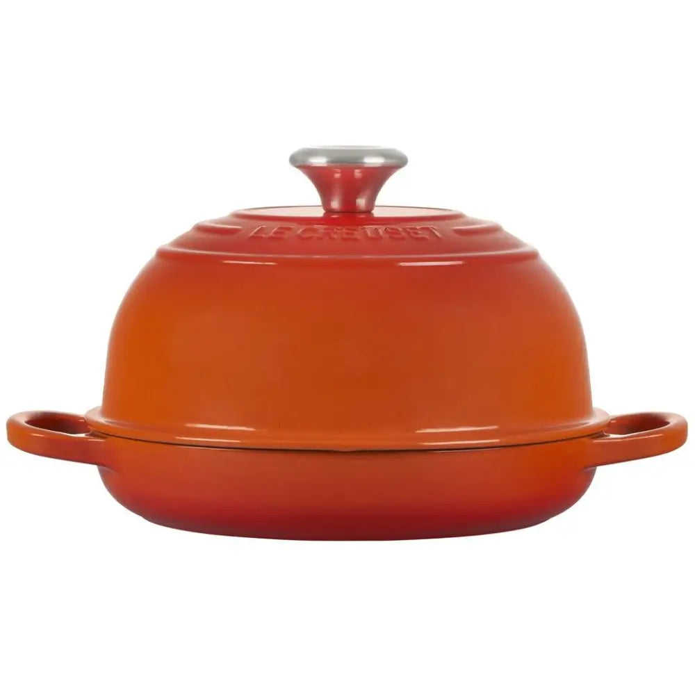 Le Creuset 9.5″ (1.75 qt.) Signature Bread Oven - Bread & Loaf Pans