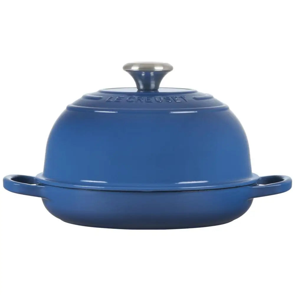 Le Creuset 9.5″ (1.75 qt.) Signature Bread Oven - Bread & Loaf Pans