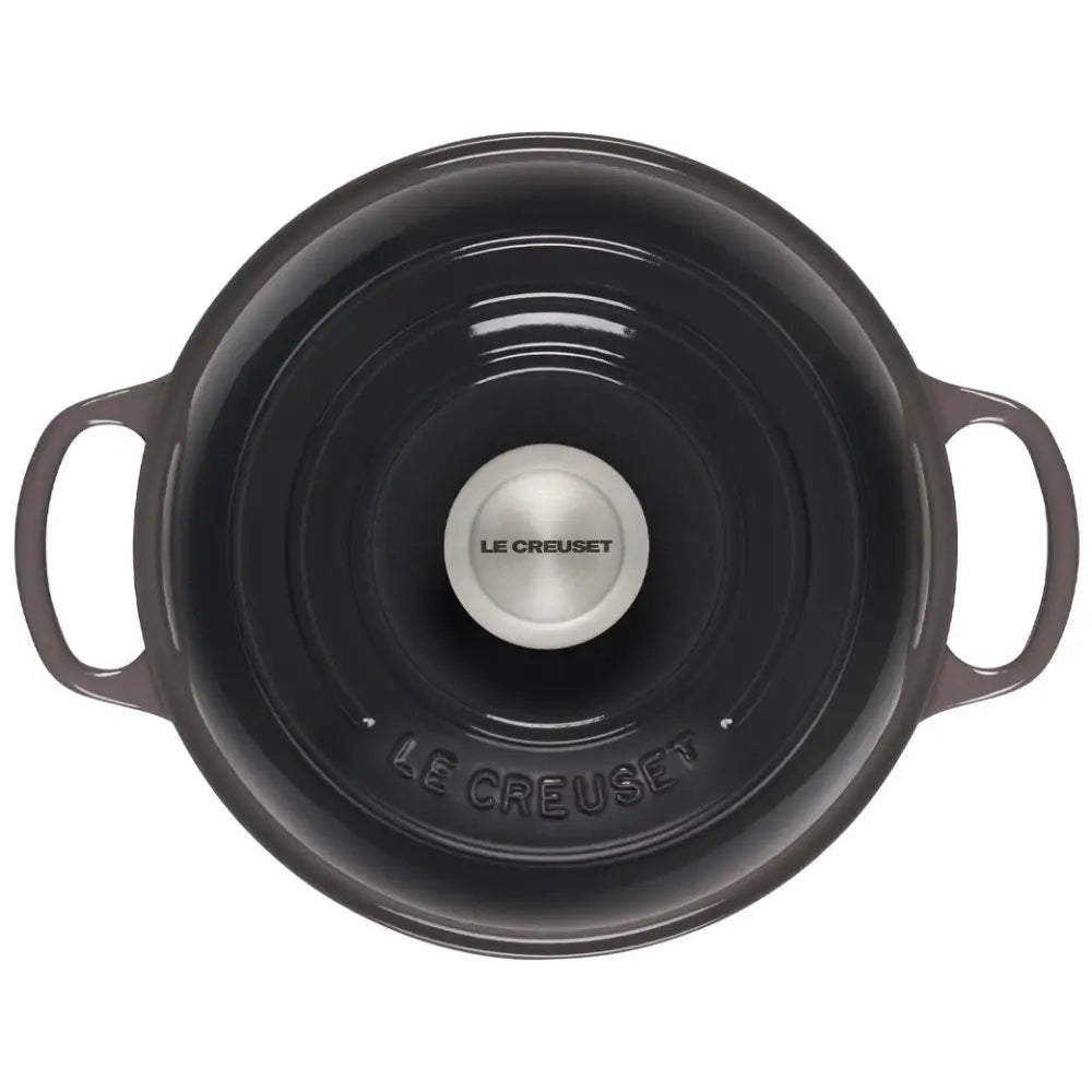 Le Creuset 9.5″ (1.75 qt.) Signature Bread Oven - Bread & Loaf Pans