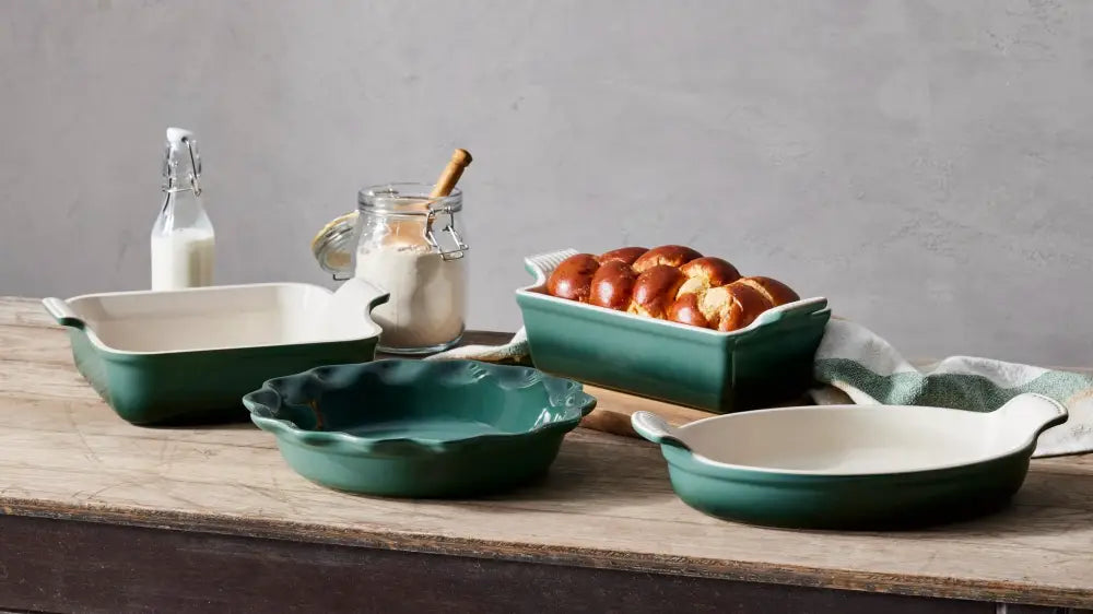 Le Creuset Stoneware 4 PC Heritage Bakeware Set