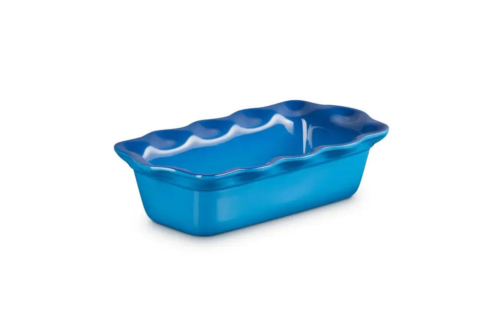 Le Creuset Stoneware Set of 2 9’’ Heritage Fluted Pie and 9’’ Fluted Loaf Dish