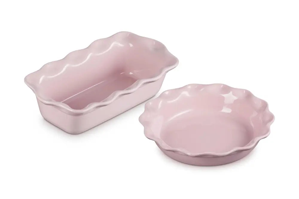 Le Creuset Stoneware Set of 2 9’’ Heritage Fluted Pie and 9’’ Fluted Loaf Dish - Chiffon Pink